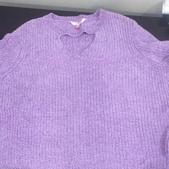 No Boundaries sweater - Picture 9 of 9